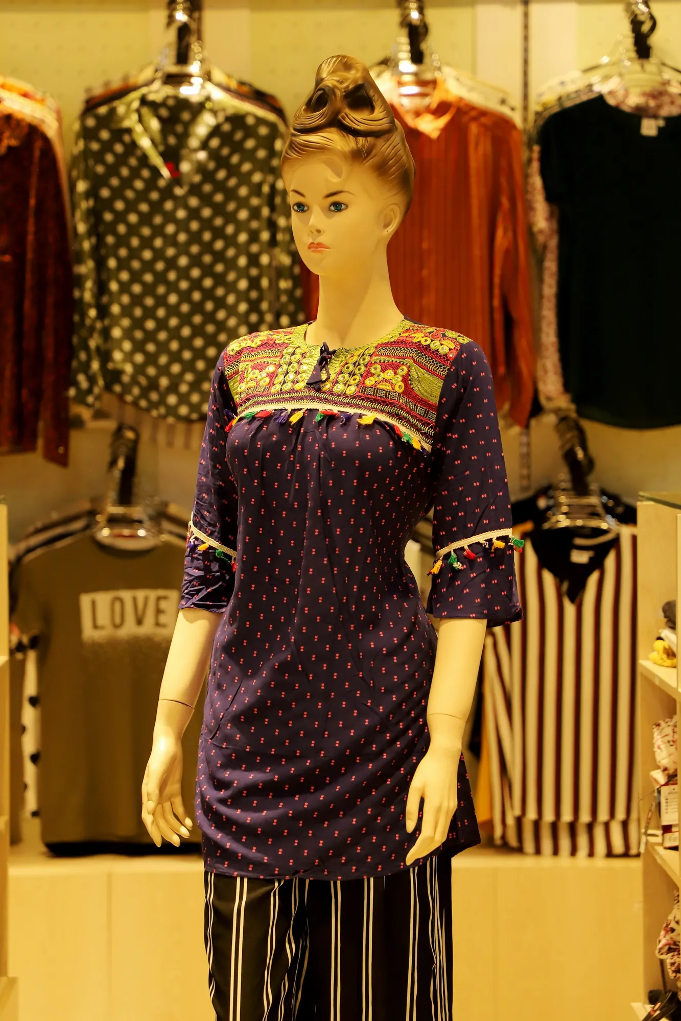 Songket Tunic Noir